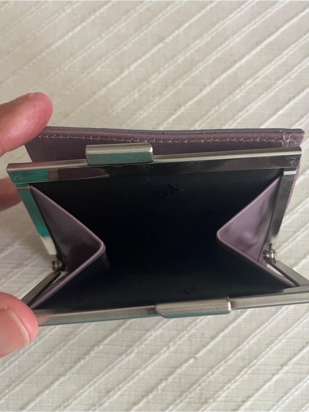 Kenneth Cole Plum Leather Wallet - Picture 4 of 6